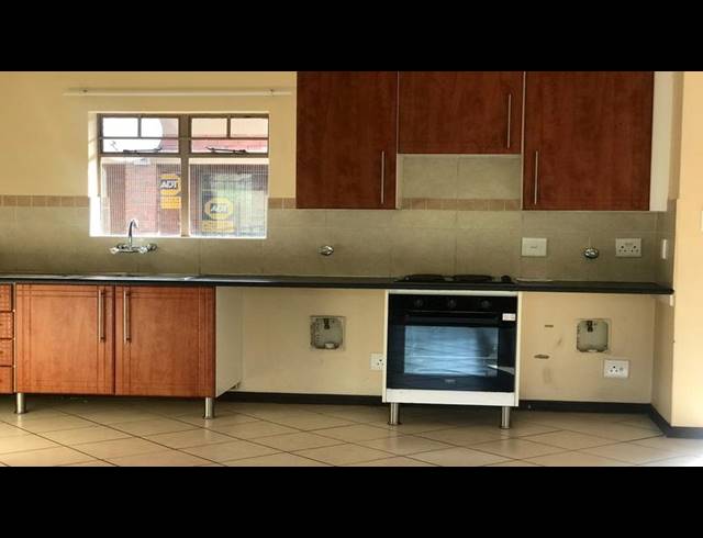 2 BEDROOM APARTMENT FOR SALE IN EQUESTRIA